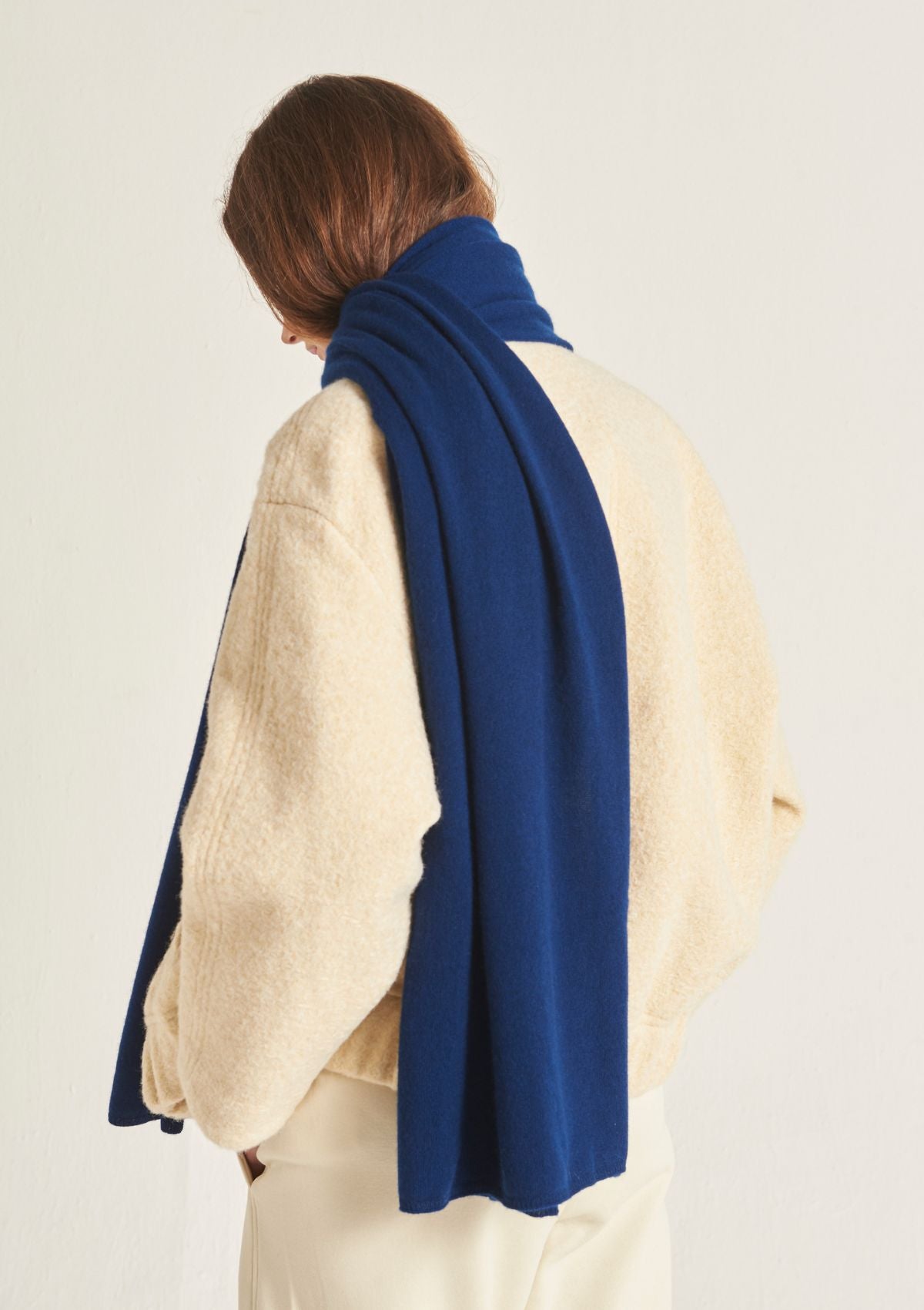 Cashmere Lofty Blanket Scarf in Midnight Blue