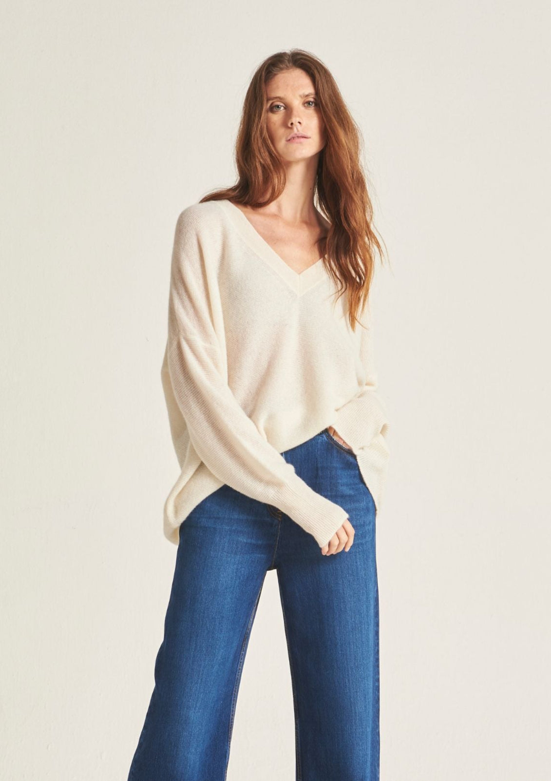 Relaxed Lofty V Neck Sweater in Chalk