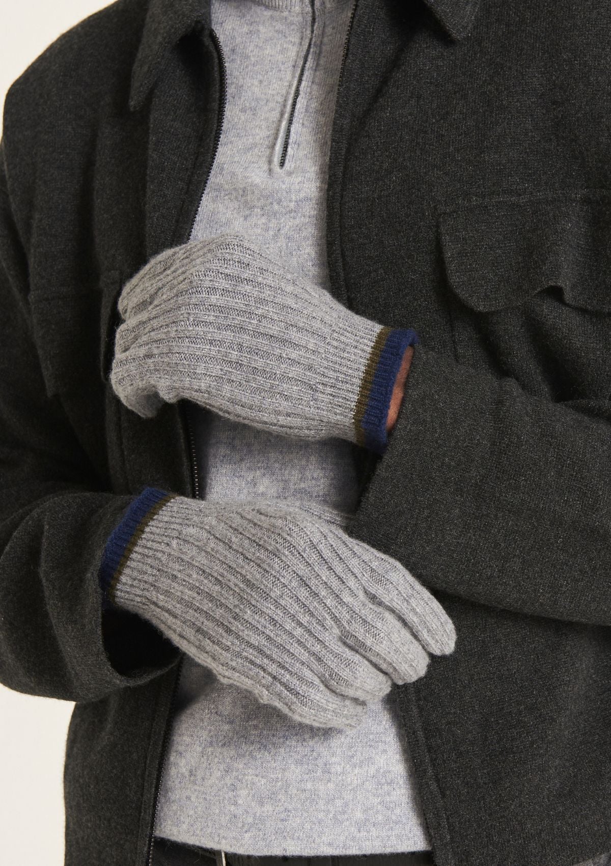 Mens Cashmere Gloves in Derby Grey