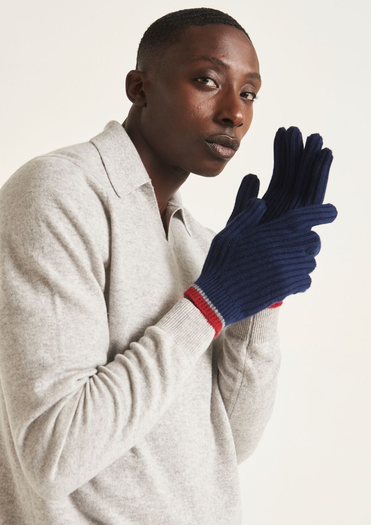 Mens Cashmere Gloves in Midnight Blue