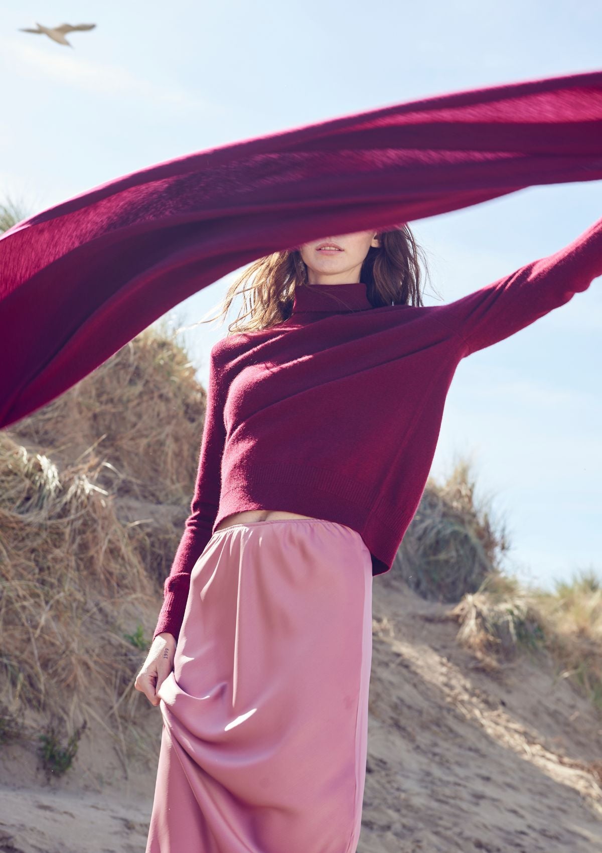 Cashmere Lofty Blanket Scarf in Barolo Red