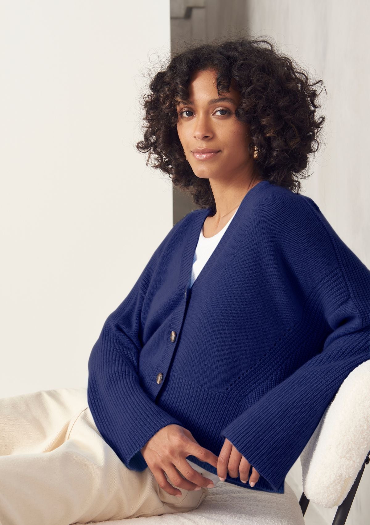 Cashmere Lofty Cardigan in Midnight Blue