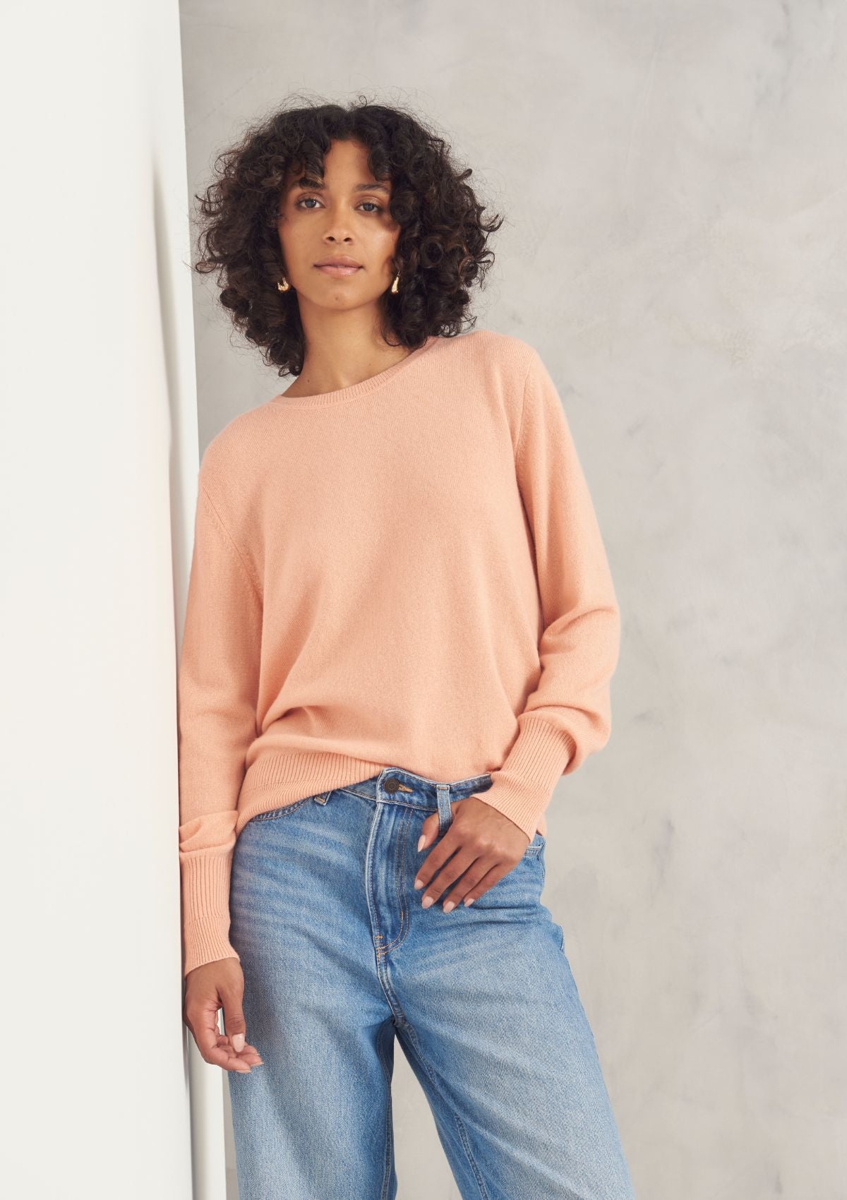 Cashmere Crew Neck Sweater in Nectar Peach