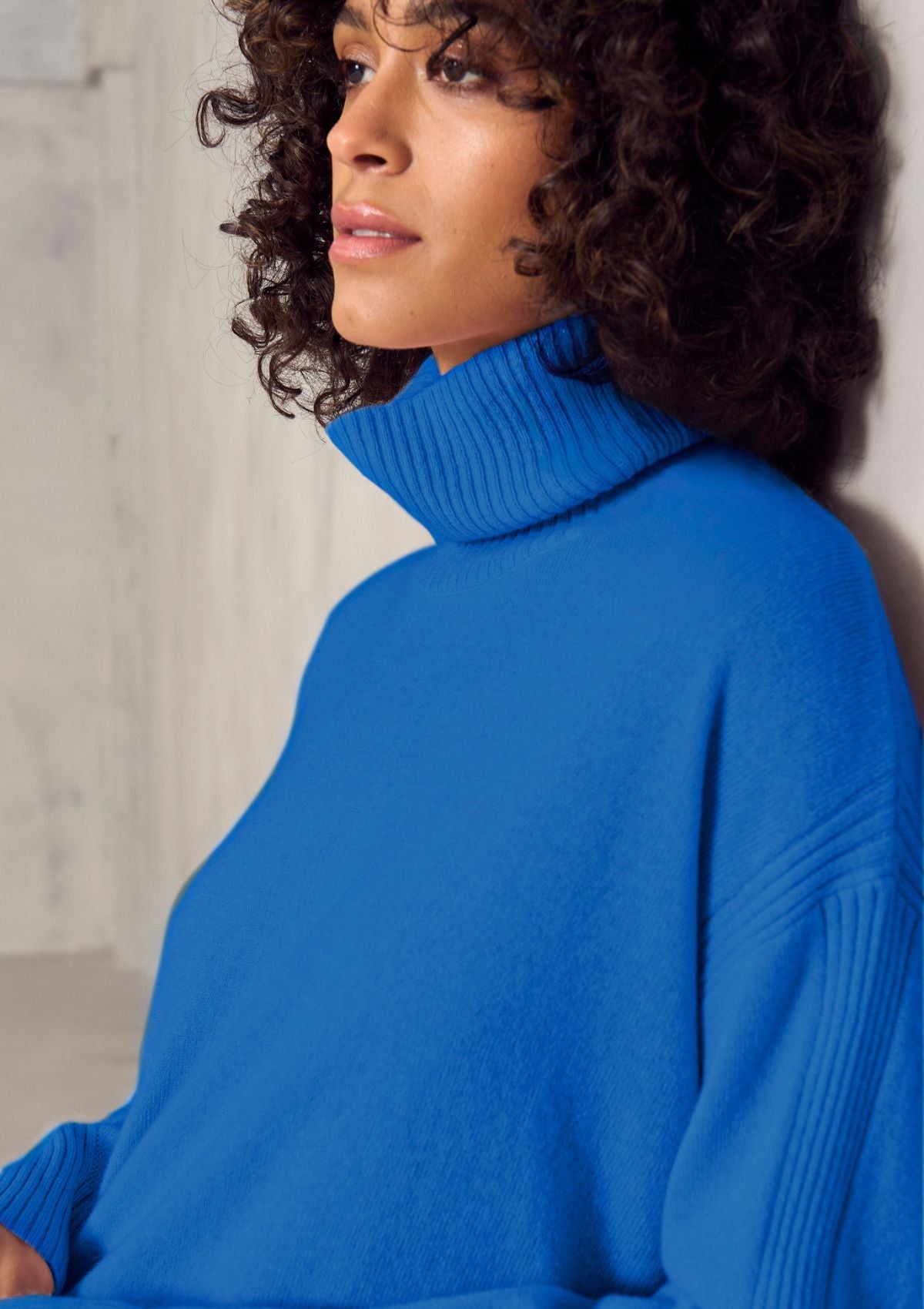 Chevron Detail Relaxed Polo Sweater in Lake Blue