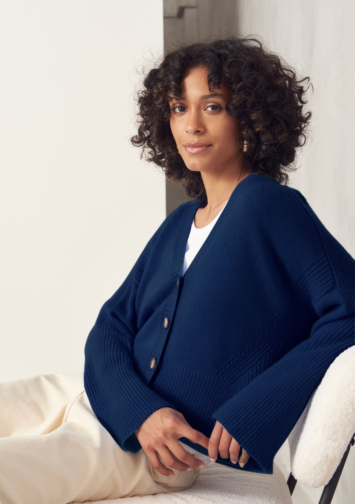 Cashmere Lofty Cardigan in Midnight Blue