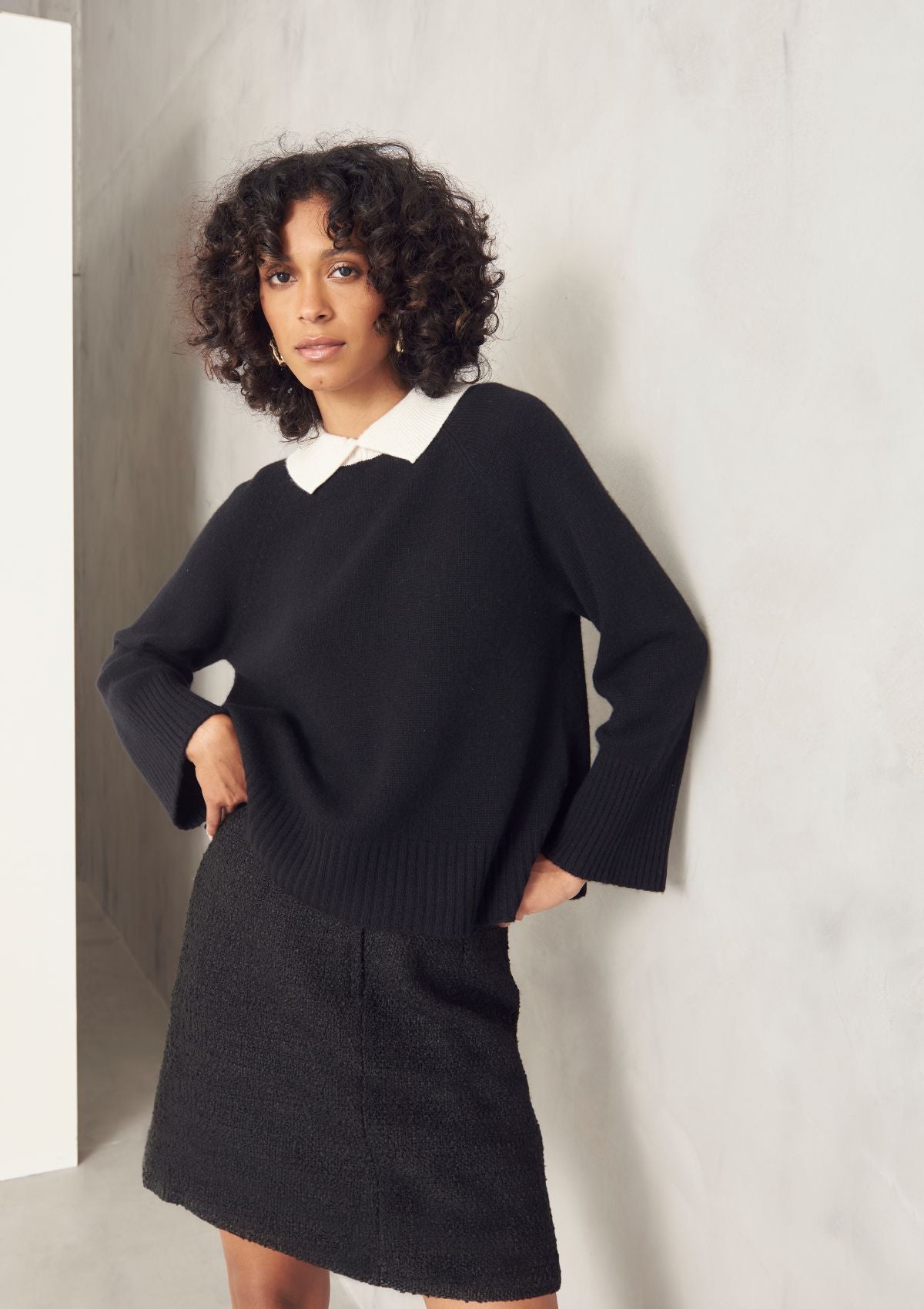 Cashmere A Line Collared Sweater in Chalk/Black