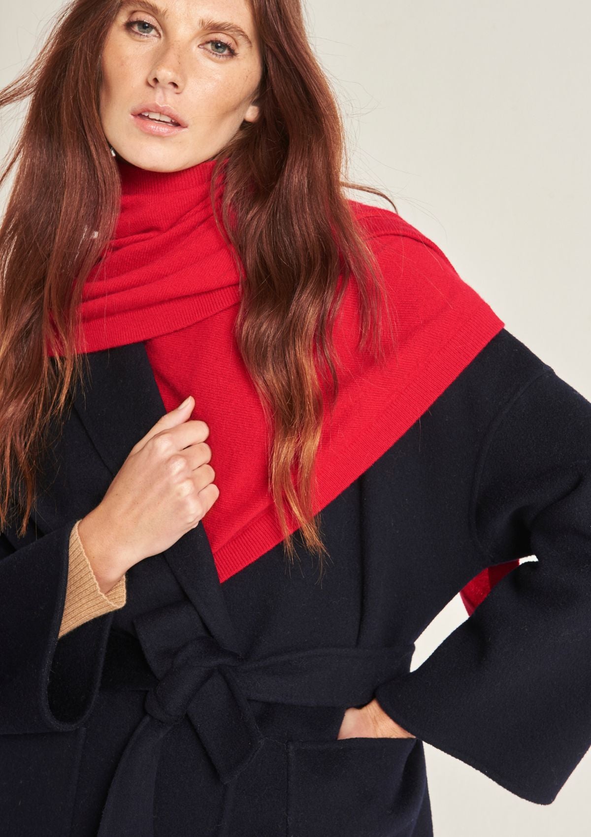 Cashmere Triangle Scarf in Postbox Red