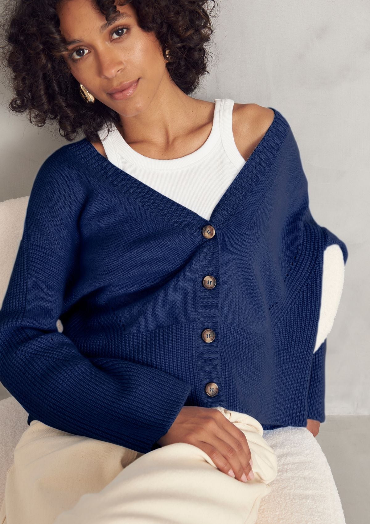 Cashmere Lofty Cardigan in Midnight Blue