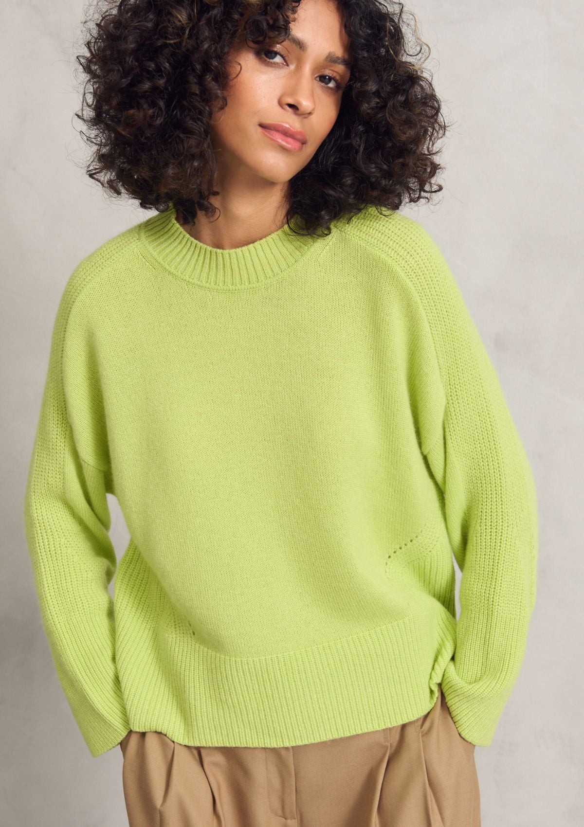 Ribbed Detail Lofty Crew Sweatshirt in Lime Green