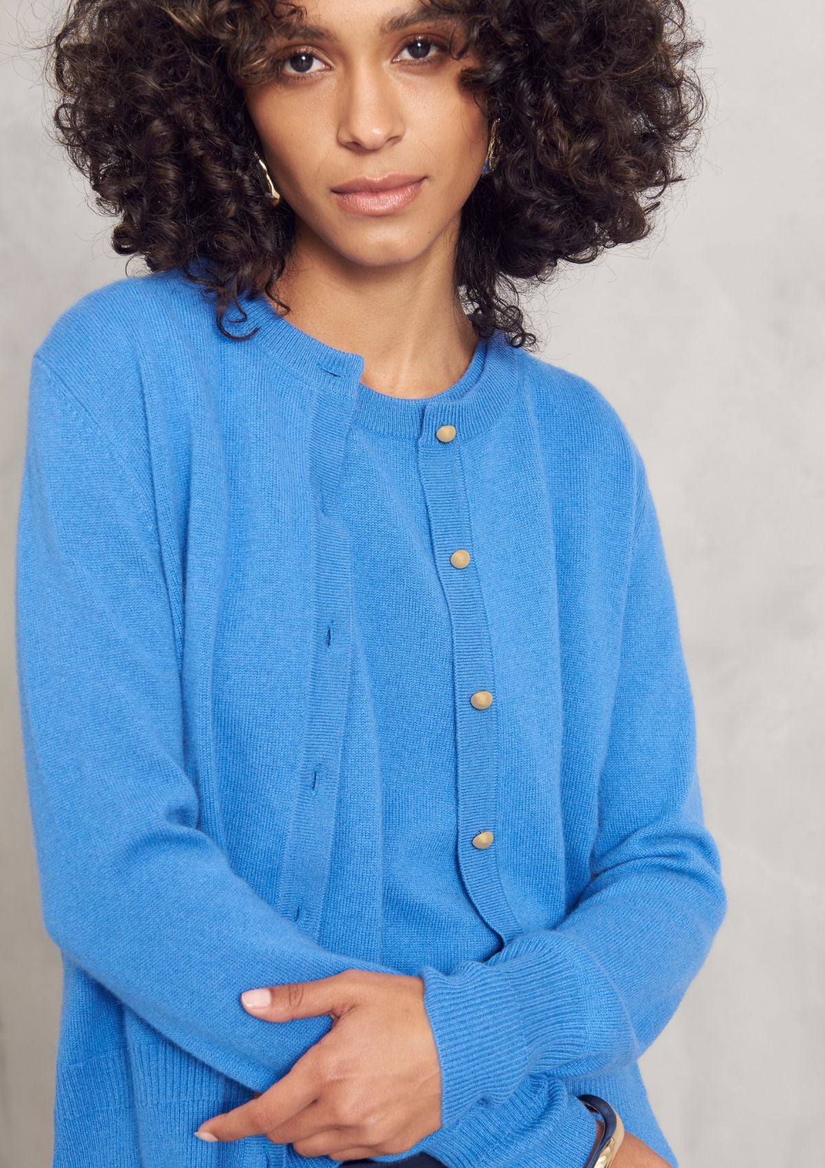 Cashmere Crew Cardigan in Lake Blue