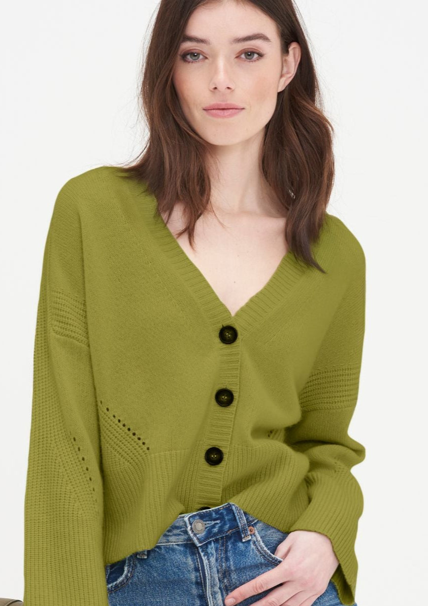 Cashmere Lofty Cardigan in Woodbine Green